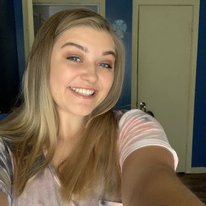 Meet your Posher, Jade